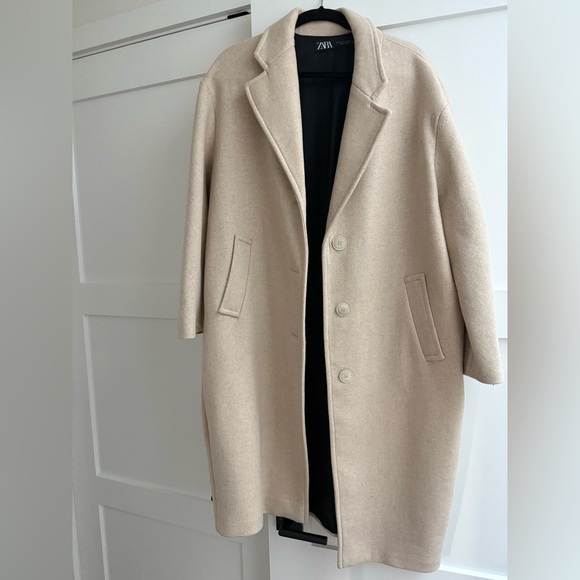 ZARA Oversized Coat - Picture 3 of 3